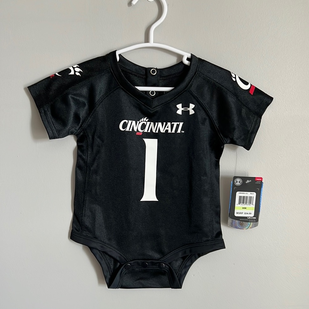 Under Armour Baby Boys University of Cincinnati Onesie- Size 3-6MOS